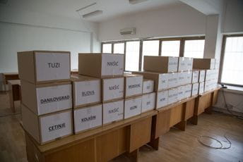 Konačni rezultati DIK: DPS-u 30 mandata, opoziciji većina Konačni rezultati DIK: DPS-u 30 mandata, opoziciji većina