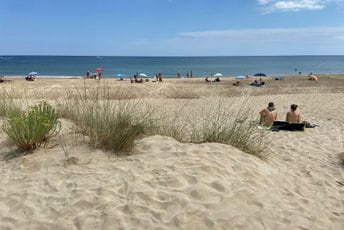 Novo žarište virusa u nudističkom kampu, ogroman broj zaraženih! Novo žarište virusa u nudističkom kampu, ogroman broj zaraženih!