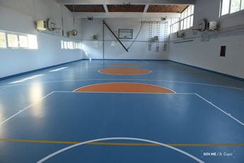 Sportska infrastruktura u Baru obnovljena, uloženo 120.000 eura Sportska infrastruktura u Baru obnovljena, uloženo 120.000 eura