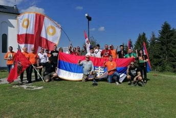 "Obraz“, "Zavetnici“ i "Janjičari“ pravi organizatori auto-litije u Srbiji "Obraz“, "Zavetnici“ i "Janjičari“ pravi organizatori auto-litije u Srbiji