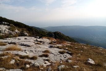 LOVĆENSKI MEDALJONI: Pogled sa Paštušice