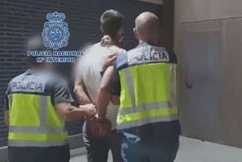 Španska policija objavila snimak privođenja Krivokapića u Barseloni Španska policija objavila snimak privođenja Krivokapića u Barseloni