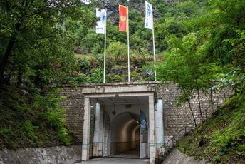 Osam miliona eura za Hidroelektrane “Slap Zete” i “Glava Zete” Osam miliona eura za Hidroelektrane “Slap Zete” i “Glava Zete”