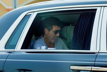 Slomio kičmu igrajući se sa sinom, a sada je viđen u javnosti Slomio kičmu igrajući se sa sinom, a sada je viđen u javnosti