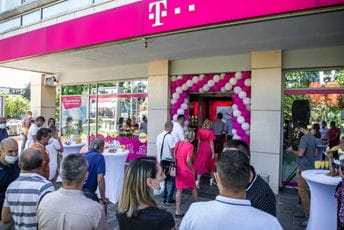 Jedinstveno korisničko iskustvo u novom multimedijalnom i digitalizovanom T-Centru