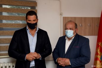 Janović: Novi omladinski i sportski sadržaji za Petnjicu Janović: Novi omladinski i sportski sadržaji za Petnjicu