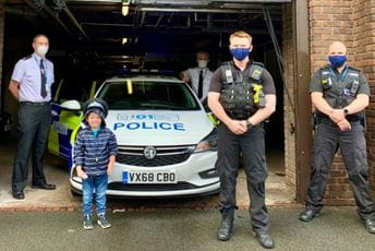 Hrabri petogodišnjak spasio majki život uz pomoć jedne igračke Hrabri petogodišnjak spasio majki život uz pomoć jedne igračke