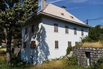 LOVĆENSKI MEDALJONI: Sedam stoljeća Njeguške istorije