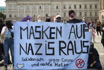 Haos na ulicama Berlina: "Zaustavite korona ludilo"