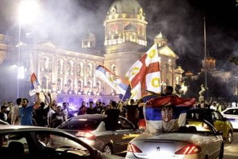 Pančić: Preglasne sirene i olake paralele Pančić: Preglasne sirene i olake paralele