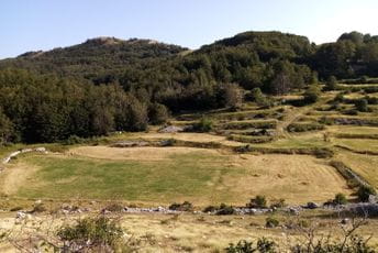 LOVĆENSKI MEDALJONI: Njeguški katun na Kuku pod Štirovnikom