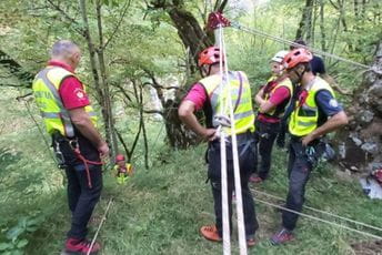 Uspješna akcija spašavanja: Novljanin evakuisan iz kanjona Nevidio Uspješna akcija spašavanja: Novljanin evakuisan iz kanjona Nevidio