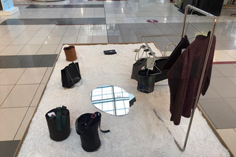 Kreativni preduzetnici predstavljaju svoje proizvode u Delti Kreativni preduzetnici predstavljaju svoje proizvode u Delti