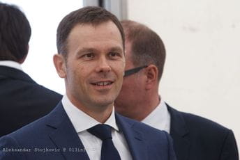 Zbog plagijata: Senat Univerziteta poništio doktorat Siniše Malog Zbog plagijata: Senat Univerziteta poništio doktorat Siniše Malog