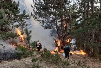 Žabljački vatrogasci - hrabri u planini, na litici i u požaru! Žabljački vatrogasci - hrabri u planini, na litici i u požaru!