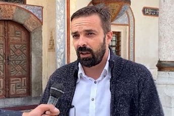 Kadribašić: Može se desiti da Abazović bude iskorišćen Kadribašić: Može se desiti da Abazović bude iskorišćen