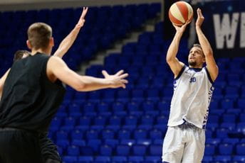 Plavi slavili u prvoj pripremnoj utakmici Plavi slavili u prvoj pripremnoj utakmici