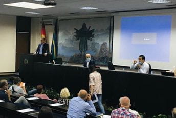 Gvozdenović u Baru: Svetionik politike koju propagira DPS neće se ugasiti Gvozdenović u Baru: Svetionik politike koju propagira DPS neće se ugasiti