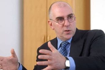 Princ Vladimir: Identitetski dekontaminirati Crnu Goru, ukinuti priznanje Kosova, minimizirati članstvo u NATO Princ Vladimir: Identitetski dekontaminirati Crnu Goru, ukinuti priznanje Kosova, minimizirati članstvo u NATO