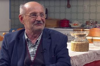 Mustafa Nadarević ponovo u bolnici: "Ne bih ni o čemu govorio" Mustafa Nadarević ponovo u bolnici: "Ne bih ni o čemu govorio"