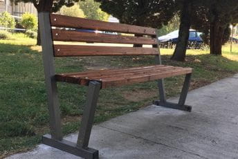 Obnovljen mobilijar na Bulevaru Revolucije Obnovljen mobilijar na Bulevaru Revolucije