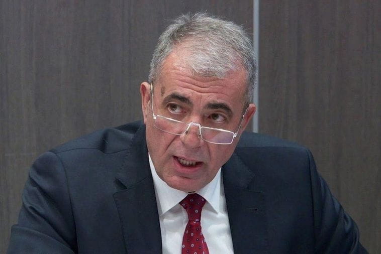 Realni pad standarda i nevidljiva kriza