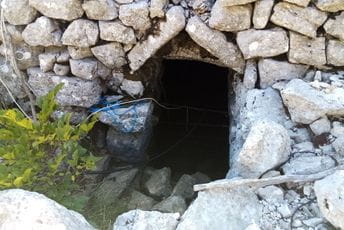 LOVĆENSKI MEDALJONI: Još jedan suhomeđno svoltani ubao