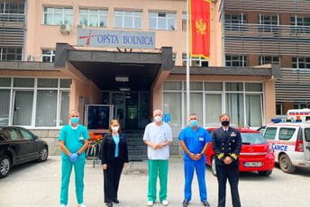 Ambasada SAD donirala beranskoj bolnici medicinsku opremu Ambasada SAD donirala beranskoj bolnici medicinsku opremu