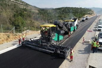 Zaboraviti skupe projekte dok se ne smanji dug Zaboraviti skupe projekte dok se ne smanji dug