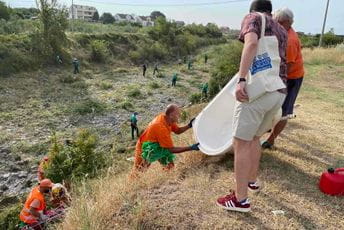 Očišćeno korito Sitnice Očišćeno korito Sitnice