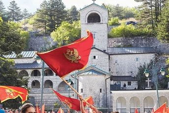 Čudo neviđeno Čudo neviđeno