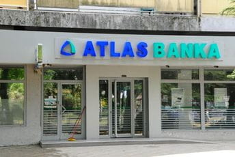 Atlas banka prodaje nepokretnosti u Budvi za 3,58 miliona eura Atlas banka prodaje nepokretnosti u Budvi za 3,58 miliona eura