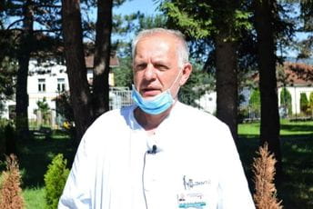 Direktor Opšte bolnice Berane i dva ljekara na bolničkom liječenju od korone Direktor Opšte bolnice Berane i dva ljekara na bolničkom liječenju od korone