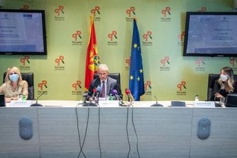 Raspisan poziv za dodjelu bespovratnih sredstava za poslodavce u manje razvijenim opštinama Raspisan poziv za dodjelu bespovratnih sredstava za poslodavce u manje razvijenim opštinama