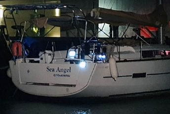 Jedrilica Sea Angel tražila pomoć zbog nevremena Jedrilica Sea Angel tražila pomoć zbog nevremena