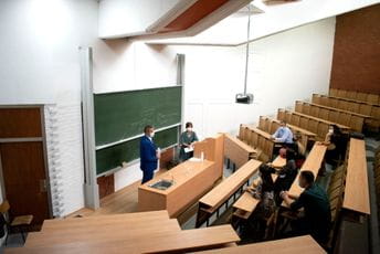 Otvaranje amfiteatara na MTF-u Otvaranje amfiteatara na MTF-u