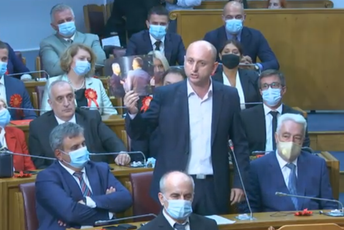 Knežević decidno: Abazović je rekao da je spreman da povuče Zakon Knežević decidno: Abazović je rekao da je spreman da povuče Zakon