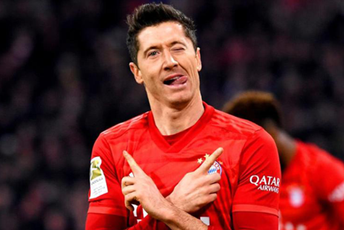 UEFA objavila imena trojice kandidata za fudbalera godine UEFA objavila imena trojice kandidata za fudbalera godine