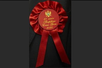 Nije himna jedini državni simbol koji je smetao dijelu poslanika novog saziva Skupštine Crne Gore Nije himna jedini državni simbol koji je smetao dijelu poslanika novog saziva Skupštine Crne Gore