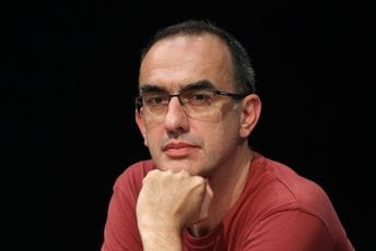 Gruhonjić: Crnogorci nijesu digli ruke od Crne Gore