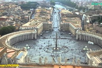 Vatikan: Svešteniku dvije i po godine zatvora zbog seksualnog zlostavljanja maloljetnika Vatikan: Svešteniku dvije i po godine zatvora zbog seksualnog zlostavljanja maloljetnika