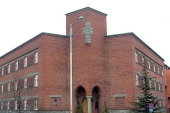 Da li će Crkva smijeniti profesora Bogoslovskog fakulteta? Da li će Crkva smijeniti profesora Bogoslovskog fakulteta?