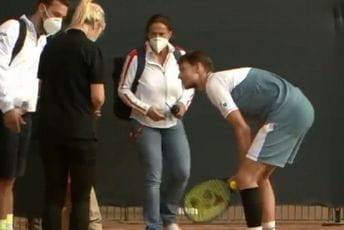 Teniser pogodio skupljačicu, loptica letjela 227 km/h Teniser pogodio skupljačicu, loptica letjela 227 km/h