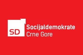 SD: Da li će i Tivat postati jedan od teokratskih centara Crne Gore? SD: Da li će i Tivat postati jedan od teokratskih centara Crne Gore?