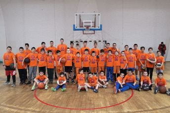 KK Junior – košarkaška fabrika iz Podgorice KK Junior – košarkaška fabrika iz Podgorice