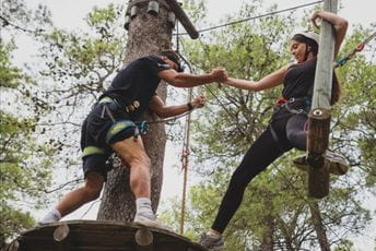 Takmičenje studenata u Avanturističkom parku na Gorici Takmičenje studenata u Avanturističkom parku na Gorici