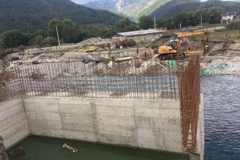 Intenzivirana izgradnja mosta na rijeci Vruji Intenzivirana izgradnja mosta na rijeci Vruji