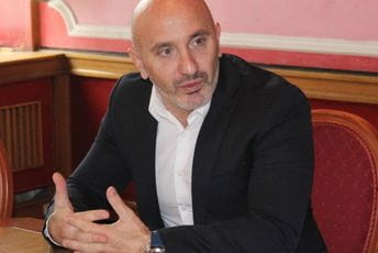 ZEKOVIĆ: Opasne su poruke proglašavanje nekih datuma većim od Dana pobjede ZEKOVIĆ: Opasne su poruke proglašavanje nekih datuma većim od Dana pobjede