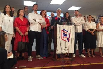 "Za budućnost Crne Gore“ za kampanju potrošila milion i po eura "Za budućnost Crne Gore“ za kampanju potrošila milion i po eura