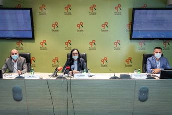 Prosvjetni radnici traže valorizaciju povećanog obima rada tokom epidemije Prosvjetni radnici traže valorizaciju povećanog obima rada tokom epidemije